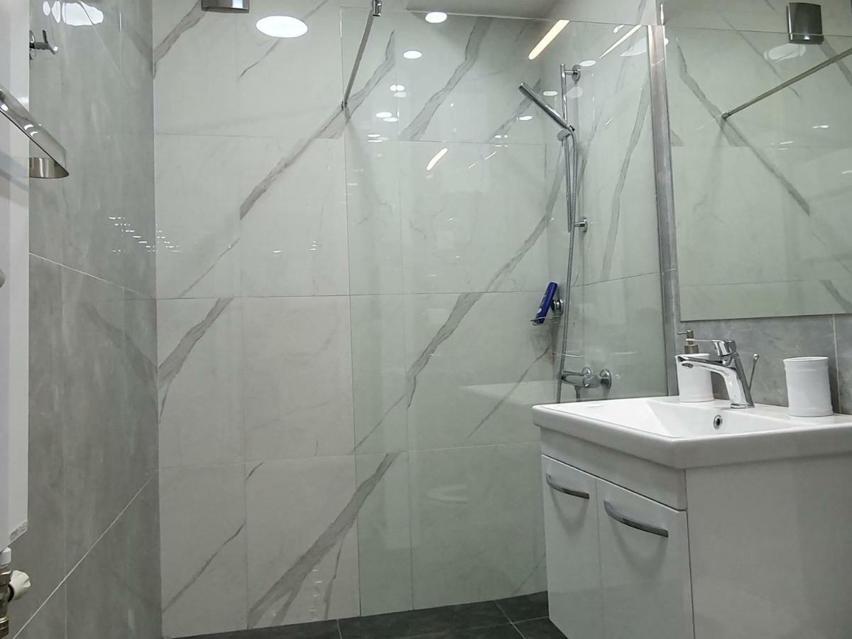 City Center Apartment Skopje Luaran gambar