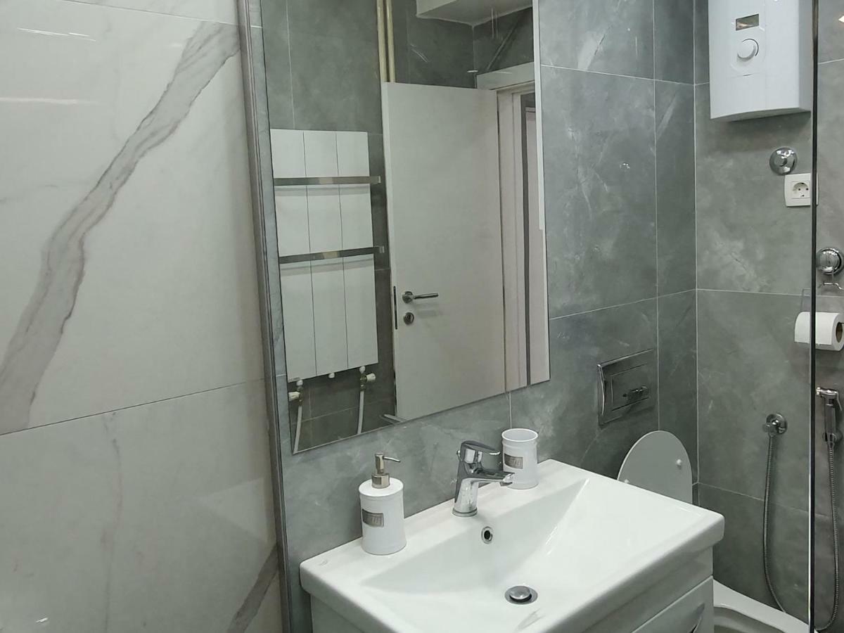City Center Apartment Skopje Luaran gambar